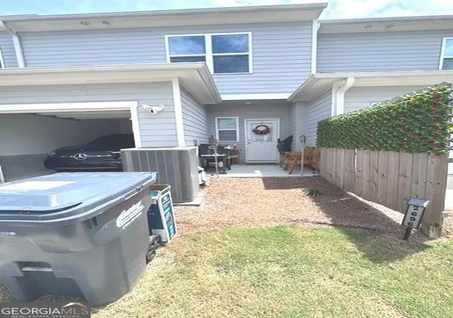 Photo 3 of Townhouse for sale at 2696 Toucan Way, Atlanta, GA 30331 | MLS# 10810178 | Listing updated on 2026-09-23