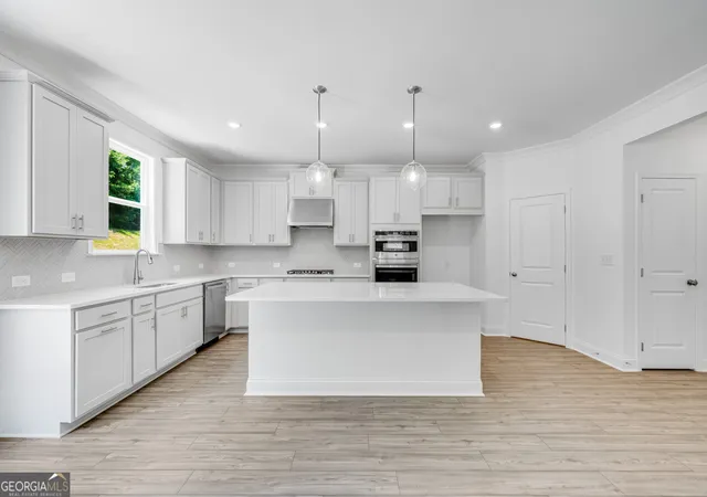 Photo 1 of Single family home for sale at 1131 Summit Pass Ln, Snellville, GA 30078 | MLS# 10791928 | Listing updated on 2026-08-11