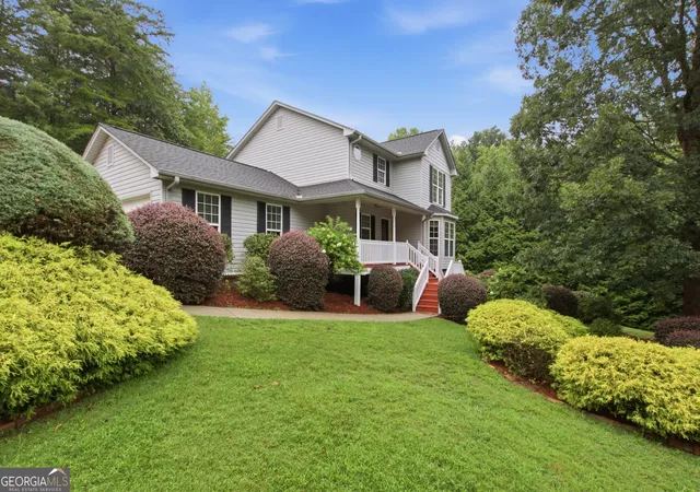 Photo 2 of Single family home for sale at 627 Trestle Ridge Rd, Toccoa, GA 30577 | MLS# 10805832 | Listing updated on 2026-08-02