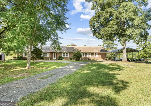 Photo 1 of Single family home for sale at 211 Allen Rd, Musella, GA 31066 | MLS# 10825118 | Listing updated on 2026-09-04
