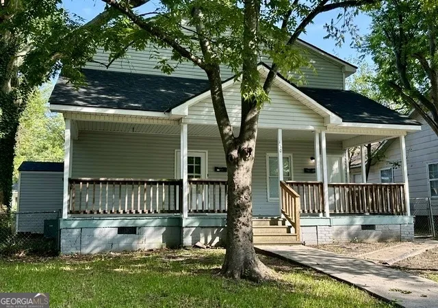 Photo 3 of Single family home for sale at 130 Comer Ter, Macon, GA 31204 | MLS# 10792991 | Listing updated on 2026-09-21