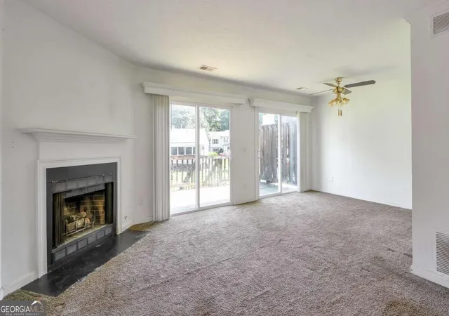 Photo 3 of Townhouse for sale at 502 Harbor Lake Ct, Marietta, GA 30066 | MLS# 10829886 | Listing updated on 2026-09-15