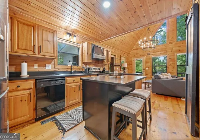 Photo 3 of Single family home for sale at 295 Vista Chalet Dr #46/47, Ellijay, GA 30540 | MLS# 10790650 | Listing updated on 2026-07-06
