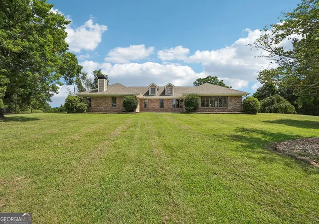 Photo 2 of Single family home for sale at 95 Irish Hill Ct, Concord, GA 30206 | MLS# 10803766 | Listing updated on 2026-08-21