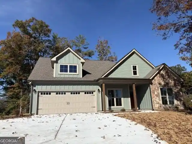 Single family home for sale at 420 Hunts Ridge Dr, Cleveland, GA 30528 | MLS# 10877608