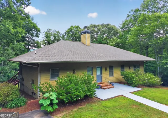Homes for sale in Cleveland, GA | 37 Gold Ditch, Cleveland, GA 30528 | MLS# 10765921