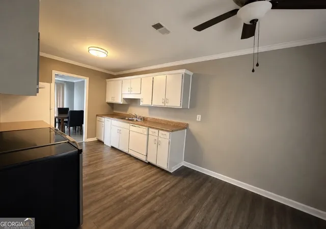 Photo 10 of Condo for sale at 6354 Shannon Pkwy #14F, Union City, GA 30291 | MLS# 10790824 | Listing updated on 2026-09-14