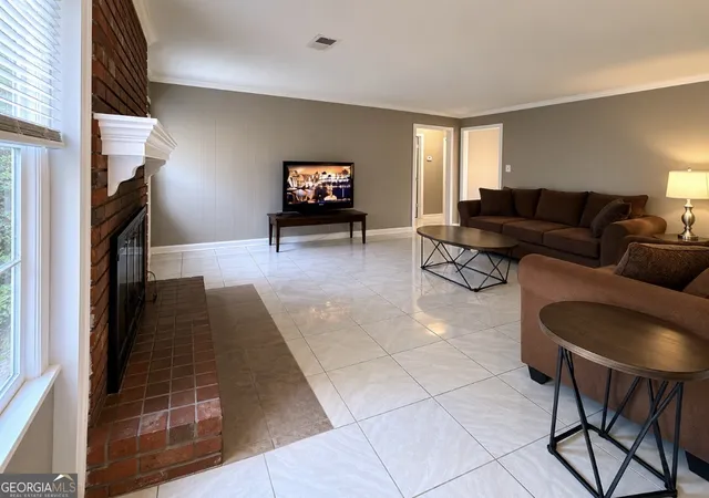 2nd image of 6354 Shannon Pkwy #14F, Union City, GA 30291 | MLS# 10790824