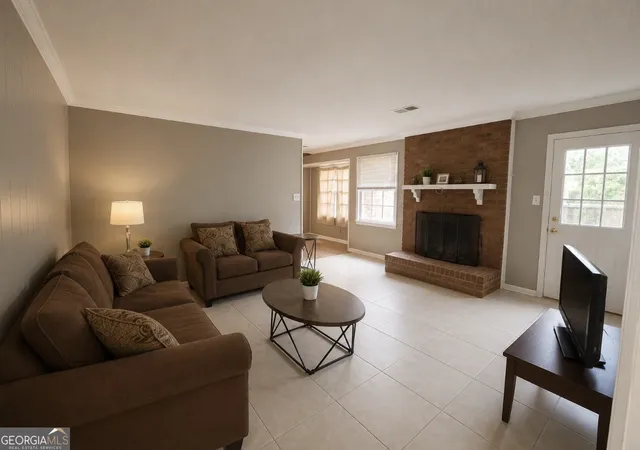 3rd image of 6354 Shannon Pkwy #14F, Union City, GA 30291 | MLS# 10790824