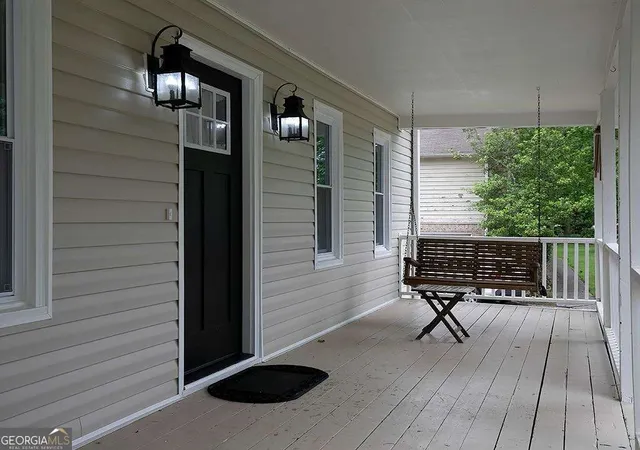 3rd image of 2883 Country Ln Nw, Kennesaw, GA 30152 | MLS# 10778147