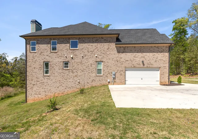 5th image of 5618 Livesage Dr, Atlanta, GA 30349 | MLS# 10732897