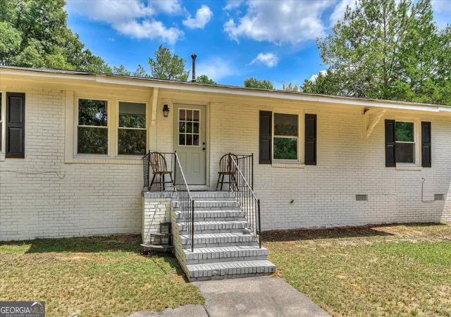 Photo 3 of Single family home for sale at 3954 Bath Edie Rd, Blythe, GA 30805 | MLS# 10829757 | Listing updated on 2026-09-03