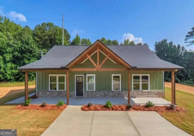 1st image of 1116 Whispering Hills Dr, Bremen, GA 30110 | MLS# 10824489