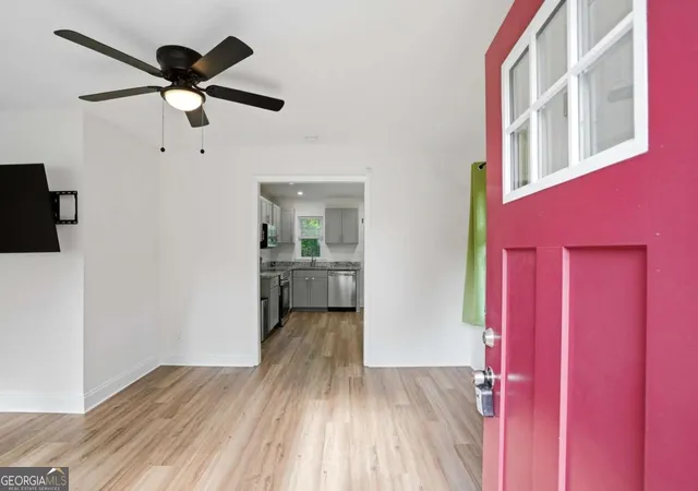 5th image of 320 Camfield Ct Sw, Atlanta, GA 30310 | MLS# 10764799