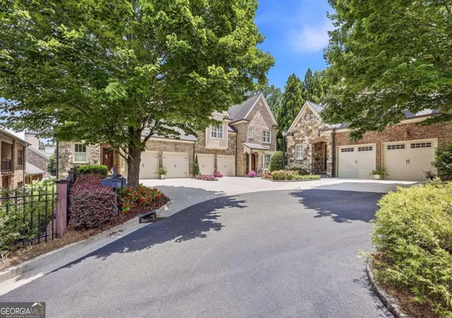 4th image of 860 Candler St #9, Gainesville, GA 30501 | MLS# 10800549