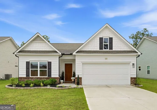 Photo 1 of Single family home for sale at 120 Royal Oak Dr Ne, Rome, GA 30165 | MLS# 10812691 | Listing updated on 2026-09-20