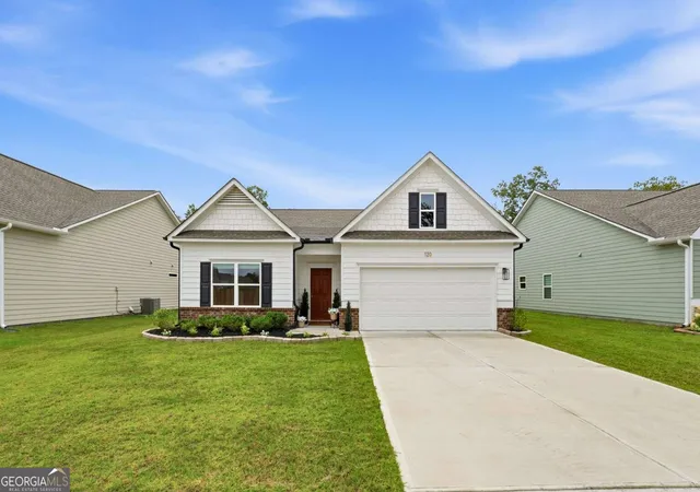 Photo 2 of Single family home for sale at 120 Royal Oak Dr Ne, Rome, GA 30165 | MLS# 10812691 | Listing updated on 2026-09-20