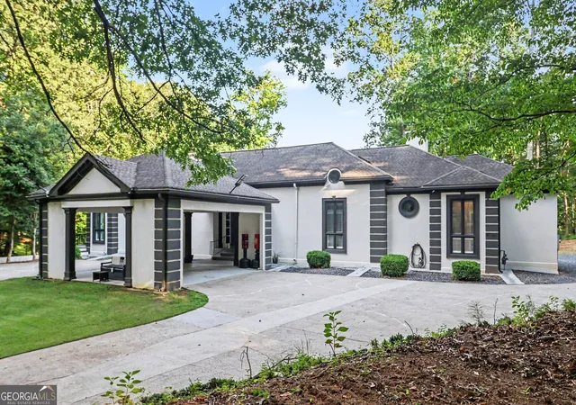 2nd image of 1126 Wedgefield Dr, Marietta, GA 30064 | MLS# 10827195