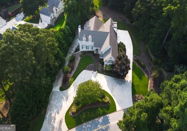 Homes for sale in Canton, GA | 6015 Governors Walk Dr, Canton, GA 30115 | MLS# 10800203