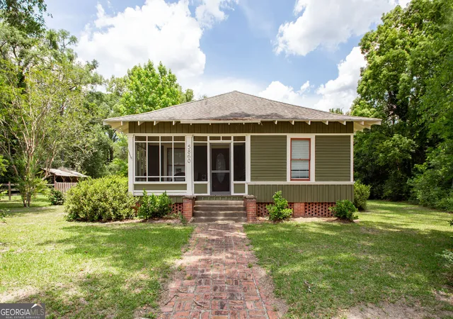 Homes for sale in Patterson, GA | 5860 E Main St, Patterson, GA 31557 | MLS# 10778865
