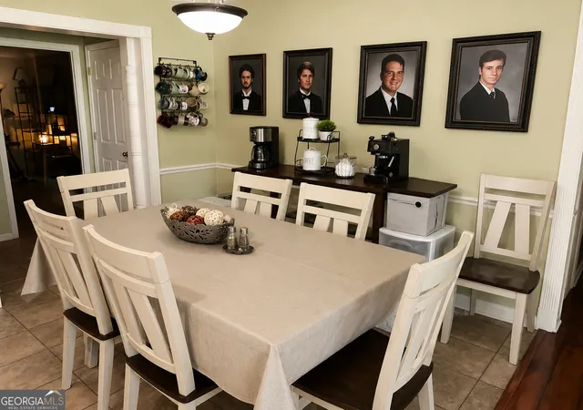 3rd image of 135 Brandon St, Baxley, GA 31513 | MLS# 10801273