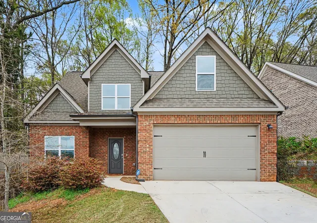 Photo 1 of Single family home for sale at 204 Towns Walk Dr, Athens, GA 30606 | MLS# 10724343 | Listing updated on 2026-09-09