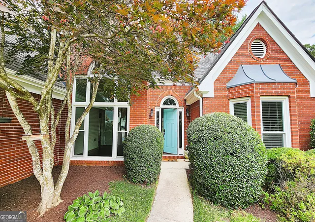 Photo 3 of Sale Pending at 1881 Flowering Dr, Grayson, GA 30017 | MLS# 10790625 | Listing updated on 2026-10-10