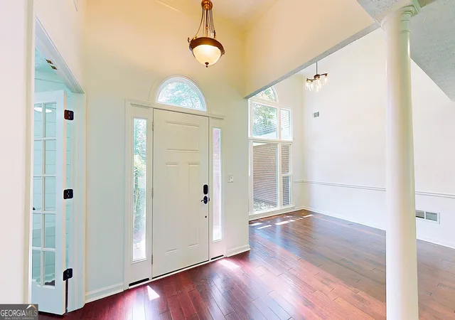 Photo 4 of Sale Pending at 1881 Flowering Dr, Grayson, GA 30017 | MLS# 10790625 | Listing updated on 2026-10-10