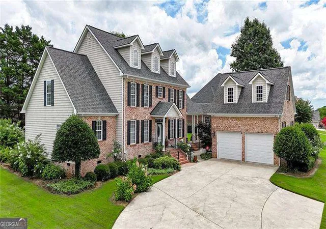 Photo 2 of Single family home for sale at 325 Highland Pointe Dr, Cohutta, GA 30710 | MLS# 10808927 | Listing updated on 2026-09-10