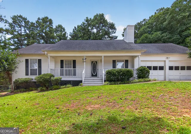 3rd image of 128 Cedar Ridge Rd, Locust Grove, GA 30248 | MLS# 10797546