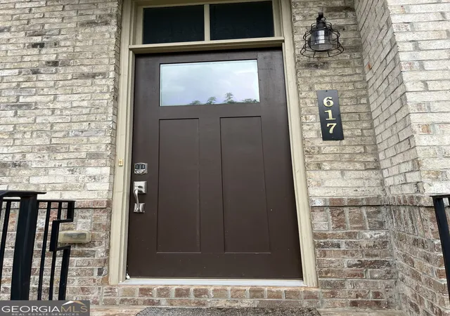 Photo 2 of Townhouse for sale at 617 Harrington Hls, Decatur, GA 30032 | MLS# 10835459 | Listing updated on 2026-09-23