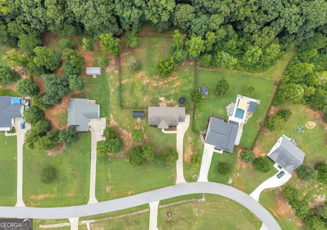 51st image of 423 N Point Cir, Hartwell, GA 30643 | MLS# 10814143