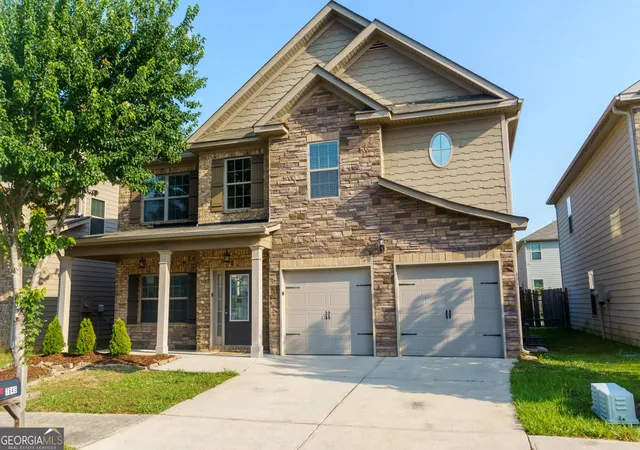 1st image of 7646 Crawford Ct, Fairburn, GA 30213 | MLS# 10798412