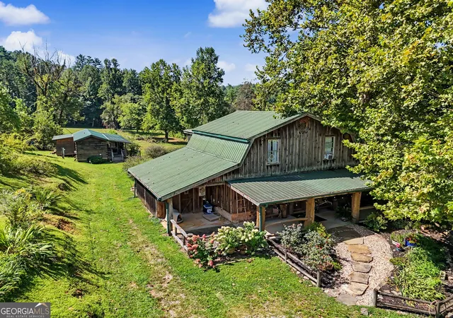 4th image of 7118 Old 441 S, Lakemont, GA 30552 | MLS# 10827846