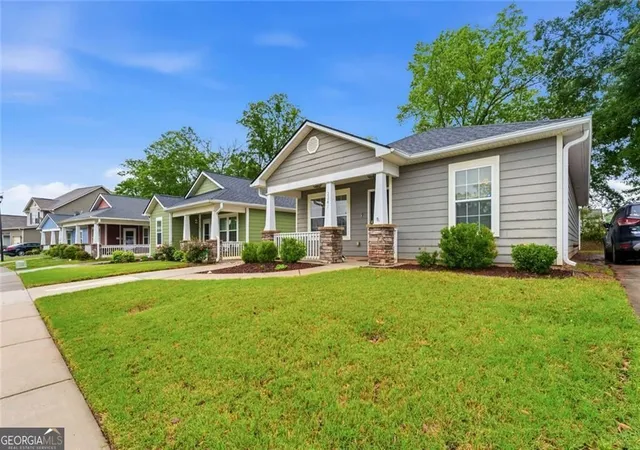 2nd image of 2341 Glebe Ct, Lovejoy, GA 30228 | MLS# 10755564