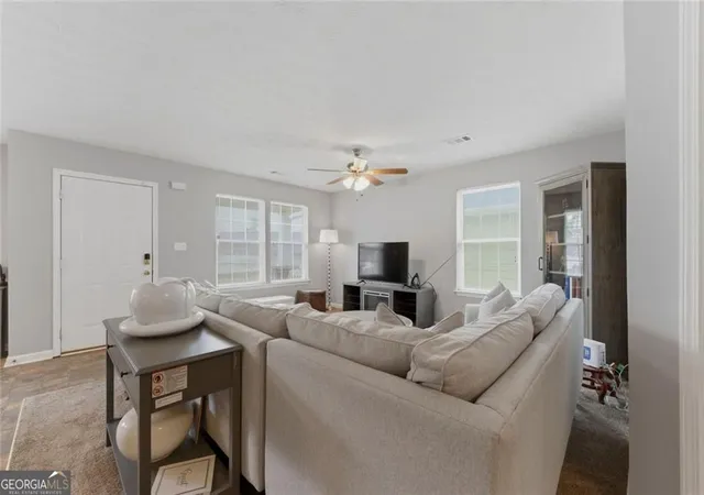 4th image of 2341 Glebe Ct, Lovejoy, GA 30228 | MLS# 10755564
