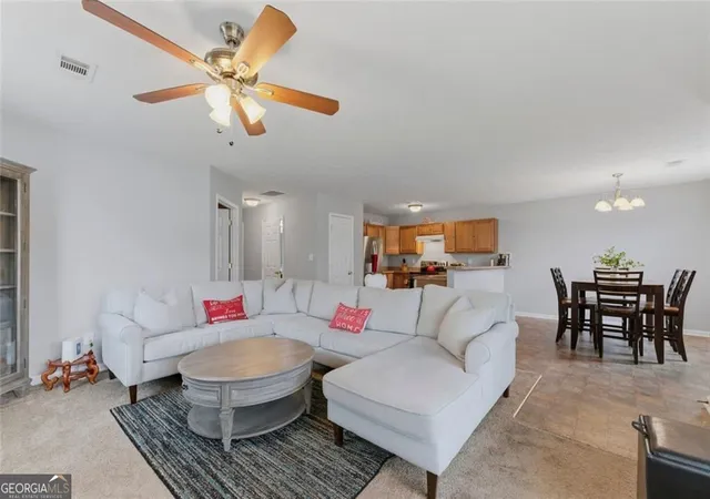 5th image of 2341 Glebe Ct, Lovejoy, GA 30228 | MLS# 10755564