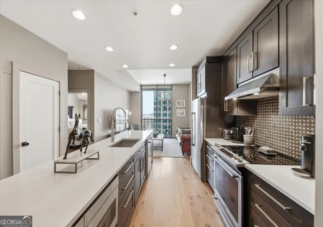 1st image of 3040 Peaschtree Rd #1514, Atlanta, GA 30305 | MLS# 10718829