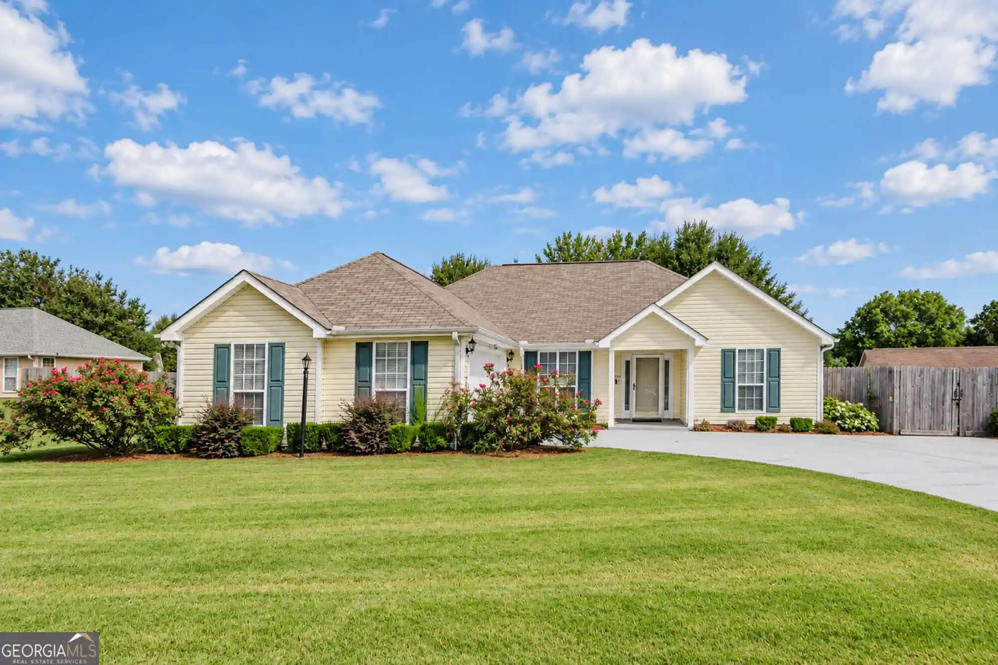 Photo 1 of Single family home for sale at 133 Darin Dr, Byron, GA 31008 | MLS# 10853798 | Listing updated on 2026-10-10