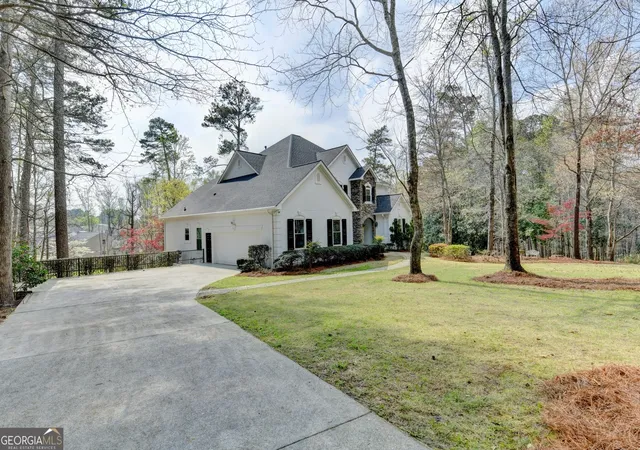 2nd image of 6336 Old Shadburn Ferry Rd, Buford, GA 30518 | MLS# 10814450