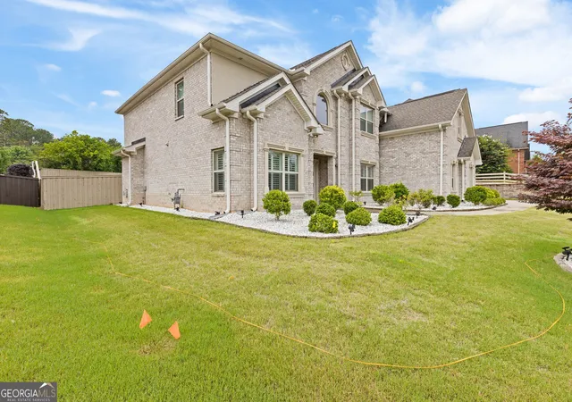2nd image of 1837 Christopher Dr Se, Conyers, GA 30094 | MLS# 10786540