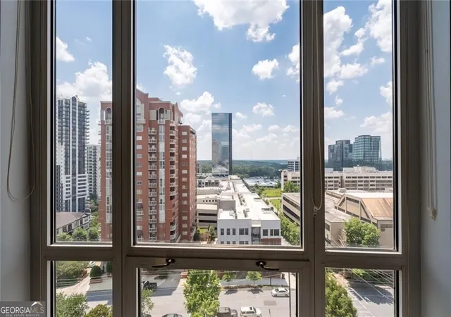 Homes for sale in Atlanta, GA | 3475 Oak Valley Rd Ne #910, Atlanta, GA 30326 | MLS# 10796006