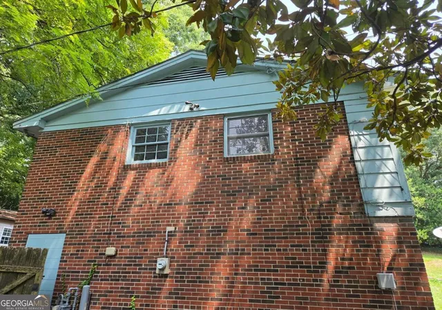 Photo 2 of Single family home for sale at 3173 Pennington Cir Sw, Atlanta, GA 30354 | MLS# 10820152 | Listing updated on 2026-08-20