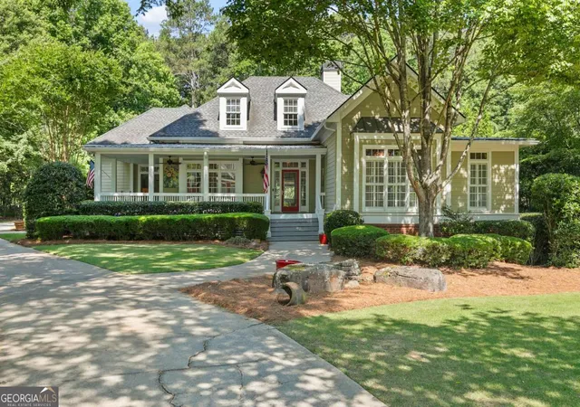 Photo 1 of Mansion for sale at 110 Dresden Pl, Fayetteville, GA 30215 | MLS# 10827463 | Listing updated on 2026-08-31