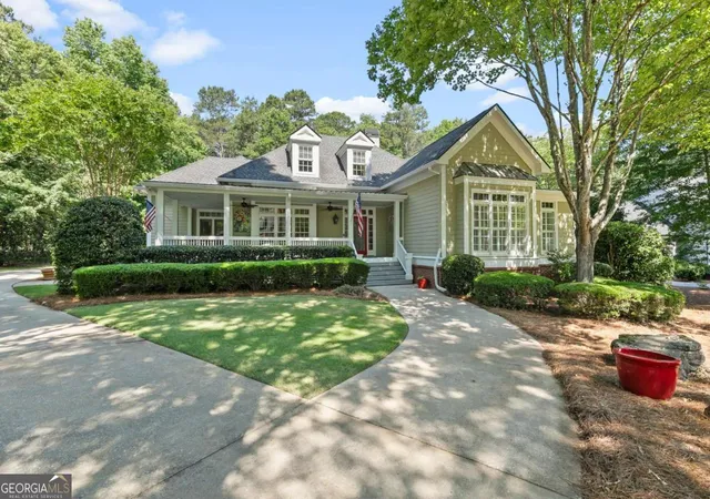Photo 2 of Mansion for sale at 110 Dresden Pl, Fayetteville, GA 30215 | MLS# 10827463 | Listing updated on 2026-08-31