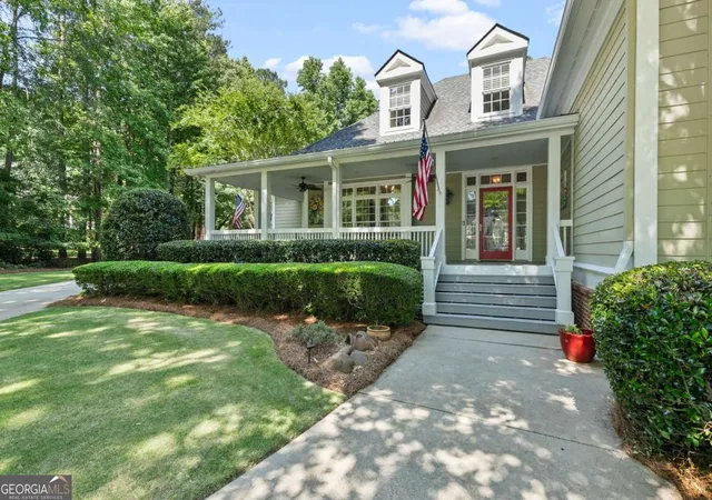Photo 4 of Single family home for sale at 110 Dresden Pl, Fayetteville, GA 30215 | MLS# 10827463 | Listing updated on 2026-08-31