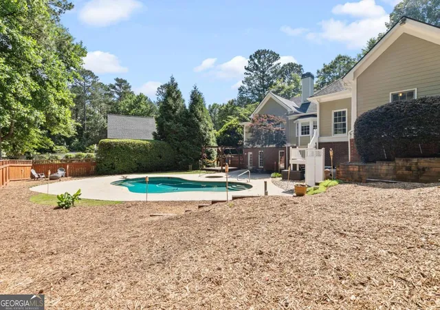 Photo 90 of Mansion for sale at 110 Dresden Pl, Fayetteville, GA 30215 | MLS# 10827463 | Listing updated on 2026-08-31