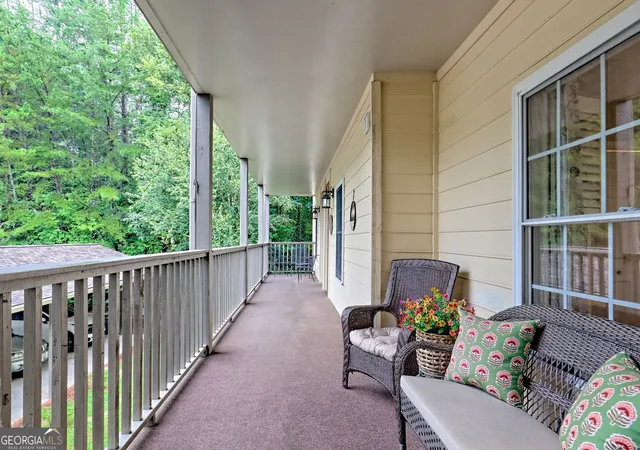 4th image of 300 Ginger Creek Ln, Clayton, GA 30525