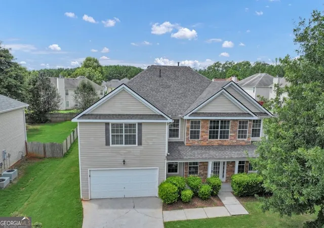 Photo 3 of Single family home for sale at 185 Arbor Lake Dr, Covington, GA 30016 | MLS# 10824406 | Listing updated on 2026-09-18
