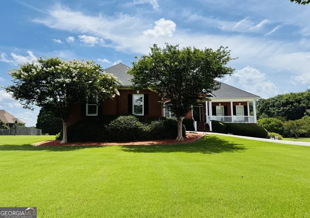 2nd image of 2909 N Sharon Church Rd, Loganville, GA 30052 | MLS# 10821360